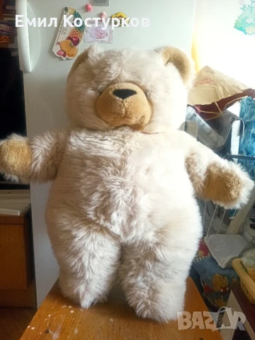 Продавам голям плюшен мечок, снимка 4 - Плюшени играчки - 51120415