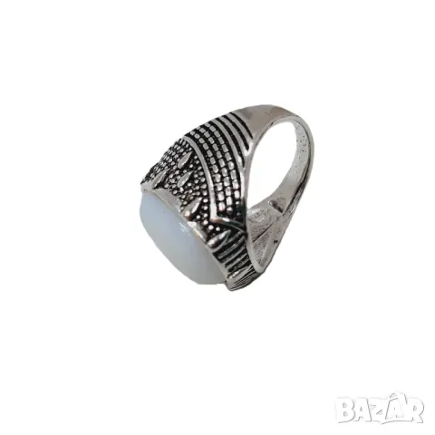 Пръстен с млечен опал, снимка 4 - Пръстени - 48689667