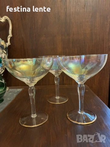 Перлено-седефени чаши за шампанско