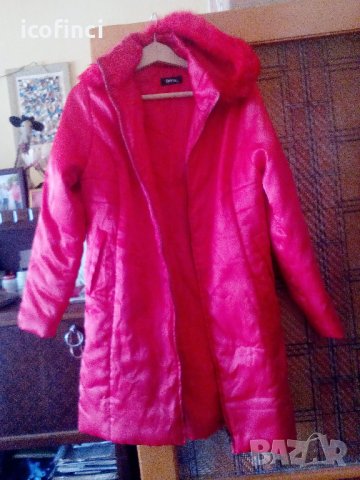 Продавам зимни дамски палта, снимка 5 - Палта, манта - 38451373
