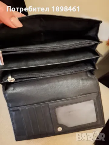 Продавам дамски портфейл. , снимка 4 - Портфейли, портмонета - 49020480