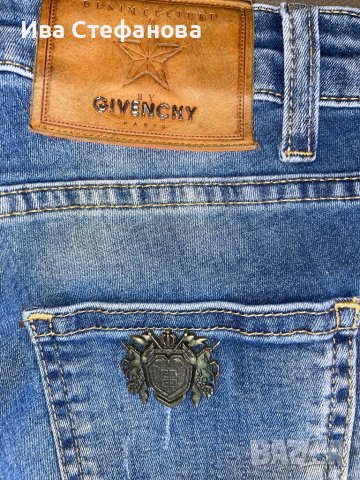 Нови дънкови дамски панталони висока талия  дамски дънки Givenchy Paris накъсани сини еластични , снимка 7 - Дънки - 43057927