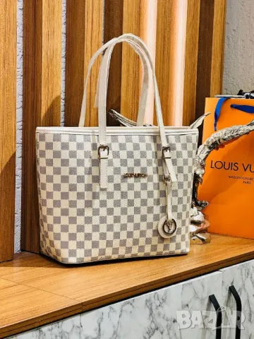 чанти louis vuitton , снимка 5 - Чанти - 49414383