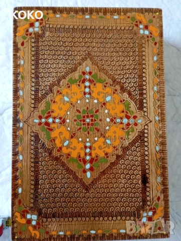 Стара Дървена Кутия , снимка 2 - Антикварни и старинни предмети - 51824323