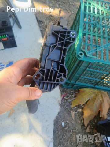 96807568-02 е оригинален педал газ потенции метър  на Peugeot 207 (2007)