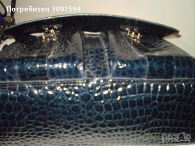 Дамска чанта CHARLES & KEITH , снимка 8 - Чанти - 43275857