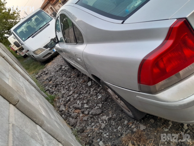 Volvo s60, снимка 4 - Автомобили и джипове - 51632997
