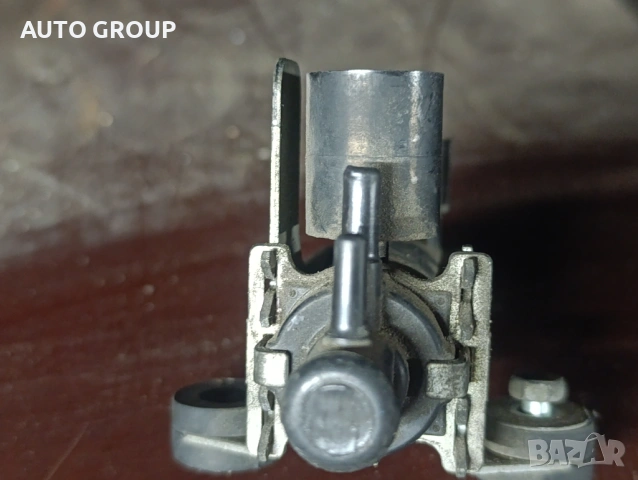 Вакум клапан турбо Тойота / Toyota 1,4D4D 25819-33030, снимка 3 - Части - 53398443