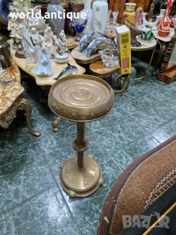 Голям антикварен бронзов подов пепелник , снимка 8 - Антикварни и старинни предмети - 53249330