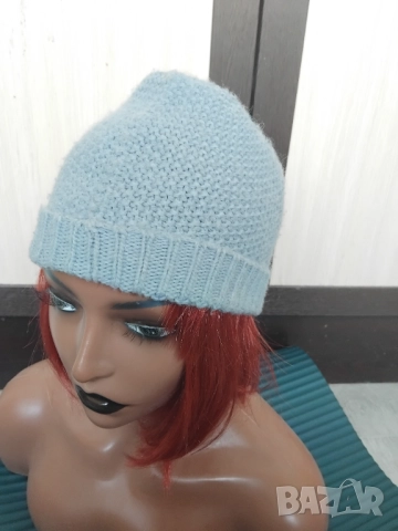 Висококачествена Италианска Вълнена Дамска Шапка