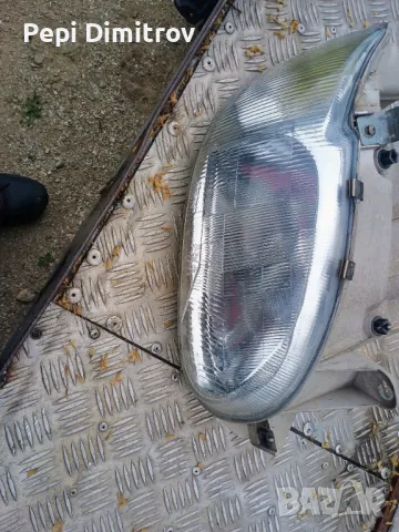 Десен фар за Ford Escort VII Estate (01.1995 - 02.1999), снимка 5 - Части - 50418937