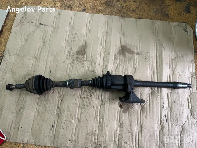 Дясна полуоска за Toyota Corolla Verso 2.0 D-4D, снимка 1