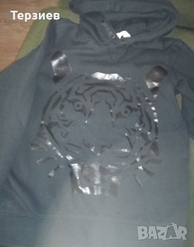 Продавам есенни дрехи за момче