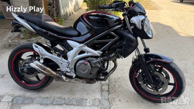 SUZUKI GLADIUS (650cc) - 2010