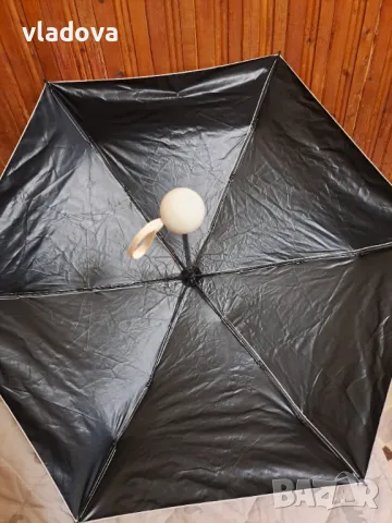 Дамски чадър тройносгъваем, снимка 2 - Други - 48417914