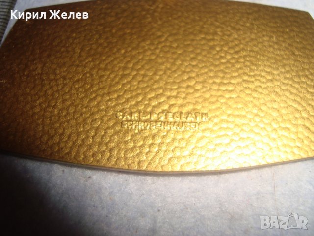 1979г. - ХАНАУ 1632г. ПОЗЛАТЕН БРОНЗОВ ПАМЕТЕН НЕМСКИ МЕДАЛ ИСТОРИЧЕСКИ с ЛЕНТА и НОСАЧ 30652, снимка 4 - Антикварни и старинни предмети - 38026215