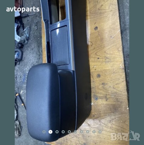 Mazda 6 2007година Подлакътник, снимка 2 - Части - 40707551