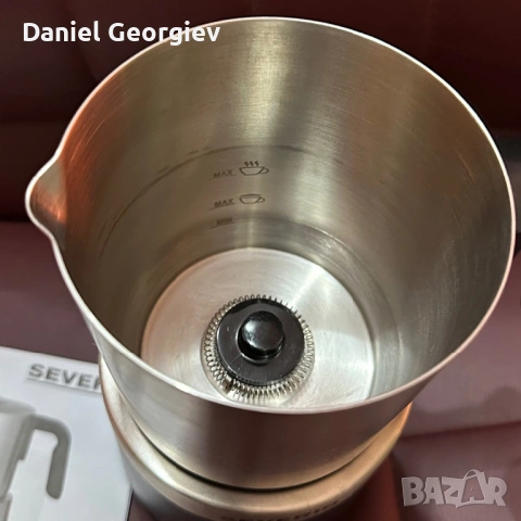 Неупотребяван Пенообразувател за мляко Severin S3588 за топли и студени напитки, снимка 3 - Кафемашини - 53380024