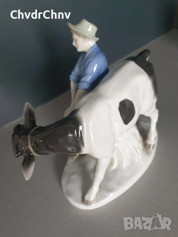 2бр GDR Lippelsdorf статуетка 22см/ГДР стара немска порцеланова фигура на селянин с крава, снимка 4 - Статуетки - 52482252