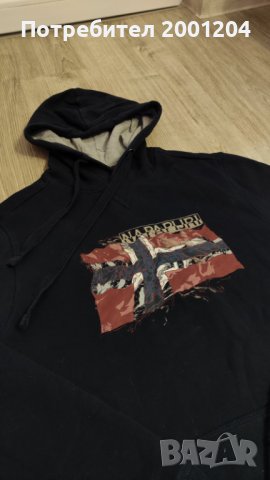 Оригинален Мъжки суичър на Napapijri М размер, снимка 2 - Суичъри - 38834745