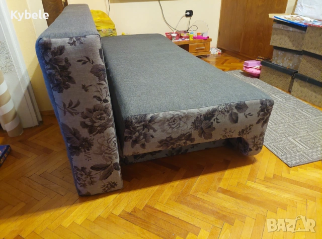 Разтегателен диван, снимка 4 - Дивани и мека мебел - 53586165