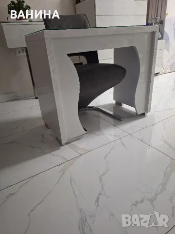 ЛУКСОЗНО БЮРО РАЗМЕРИ: 90/75/50 см, снимка 2 - Бюра - 48867758