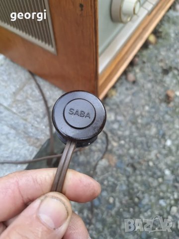 немско лампово радио Saba, снимка 7 - Радиокасетофони, транзистори - 50239713