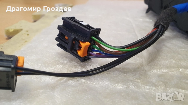 Оригинално прибиращо се дясно огледало за Peugeot 208 , 2008 II / Пежо 208 и 2008 (след 2019 г.), снимка 12 - Части - 52000830