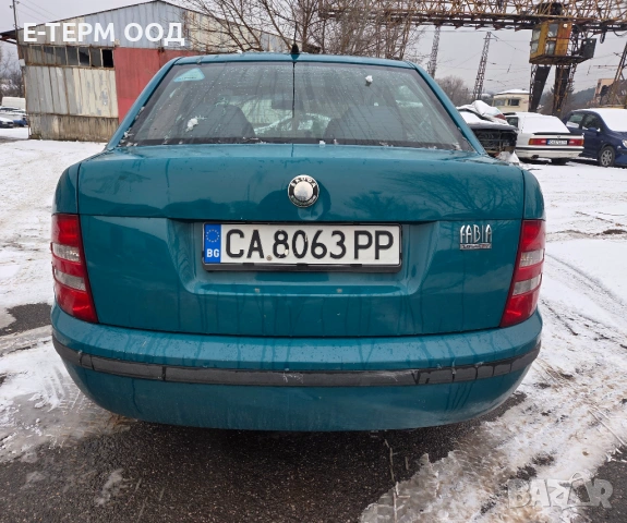 Продавам Skoda Fabia, снимка 3 - Автомобили и джипове - 53189777