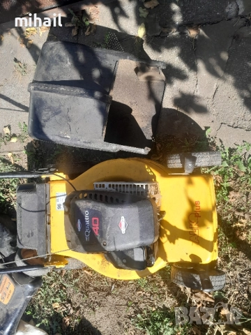 koсачка с двигател BRIGGS & STRATTON Quattro 40 на части