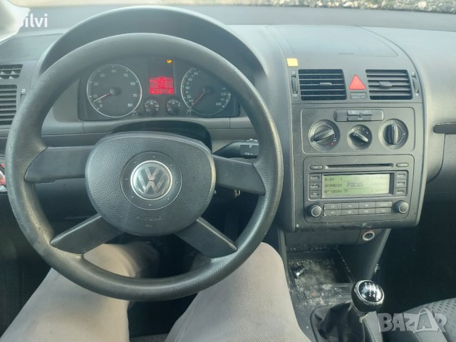 VW Touran 1.6 FSI на части !!!, снимка 9 - Автомобили и джипове - 43659795