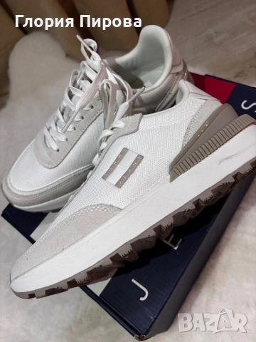 Маратонки на Tommy Hilfiger, снимка 2 - Маратонки - 53597766