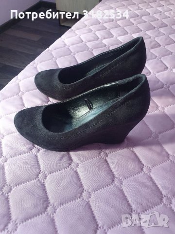 Обувки на платформа , снимка 2 - Дамски обувки на ток - 37945559