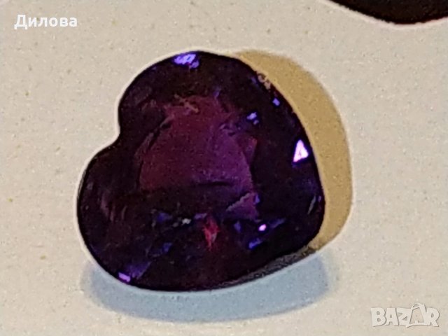 Сертифициран нетретиран променящ цвета си сапфир  сърце-1.08 ct, снимка 7 - Други - 43798355