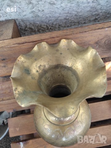 Огромна бронзова ваза, снимка 4 - Други ценни предмети - 35067500