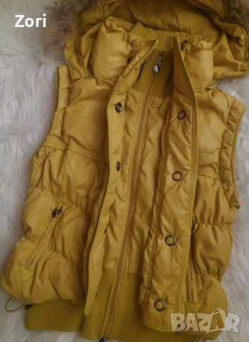 Жълт елек с ЕСТЕСТВЕН ПУХ, снимка 4 - Елеци - 38622100