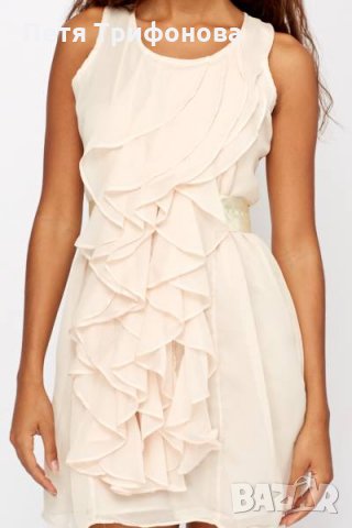 НАЛИЧНА прасковена нежна рокля воали размер С, снимка 5 - Рокли - 32996878