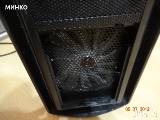 Corsair Graphite Series 600T , снимка 7 - Захранвания и кутии - 52919148