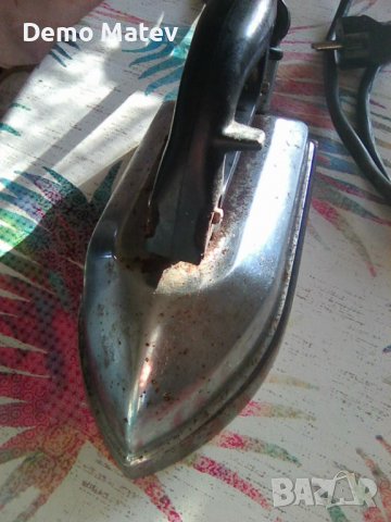 Продавам ретро ютия Елпром, снимка 2 - Други стоки за дома - 36845385