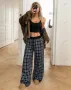 Модни дамски ежедневни карирани широки панталони, снимка 2