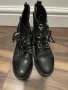 Боти, снимка 1