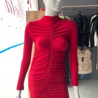 Дамска червена рокля, снимка 1 - Рокли - 34915211