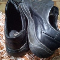 Обувки , снимка 2 - Ежедневни обувки - 43152460