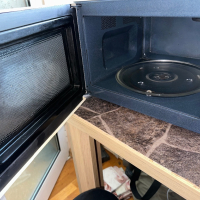 Микровълнова  печка Samsung с грил , снимка 2 - Микровълнови - 44863601