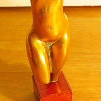 Стара бронзова пластика,еротика Бронзова творба на скулптура Григор Гошев - Богинята НИКЕ  - 18+, снимка 5 - Статуетки - 38515141