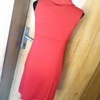 Червена къса рокля с джобчета и гръцко деколте С/М, снимка 3 - Рокли - 32974688