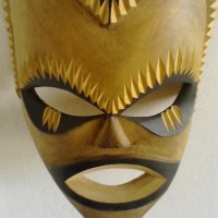 Продавам 2 винтидж африкански маски., снимка 8 - Други - 36888025
