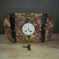 Настолен механичен мраморен часовник, снимка 1 - Антикварни и старинни предмети - 37752561