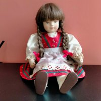Колекционерска кукла Glorex Switzerland  46 см, снимка 4 - Колекции - 39543313