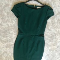 Продавам чисто нова , елегантна рокля от памук.Марка Closet, снимка 1 - Рокли - 36807178